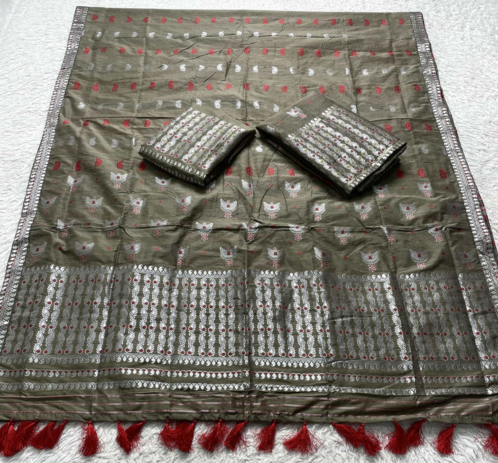 Ready-To-Wear Silver Silver Super Cotton* Mekhela Sador