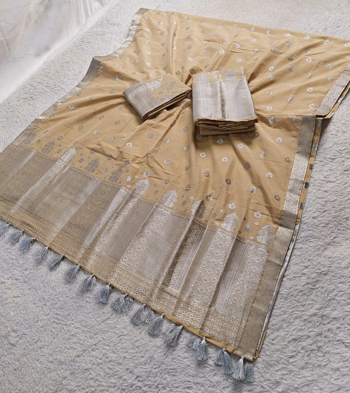 Ready-To-Wear Silver Silver Super Cotton* Mekhela Sador