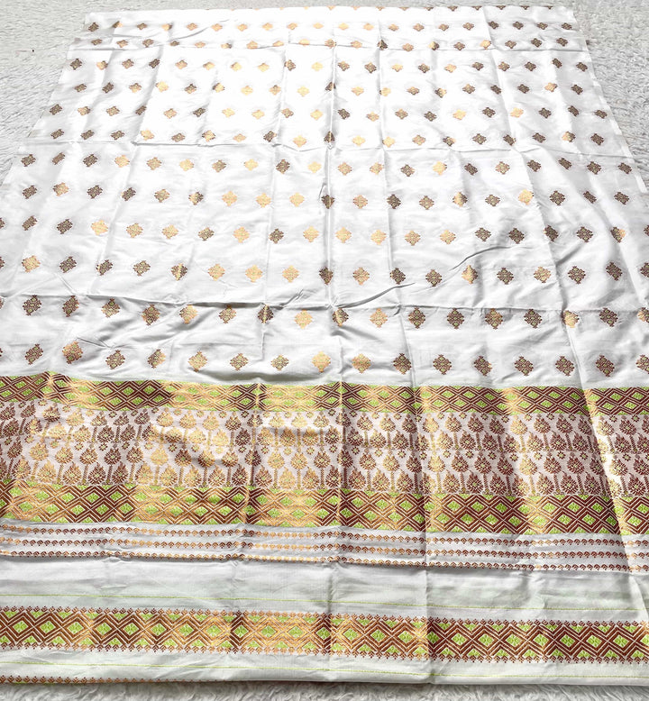 White Contrast Mix Set Mekhela Sador