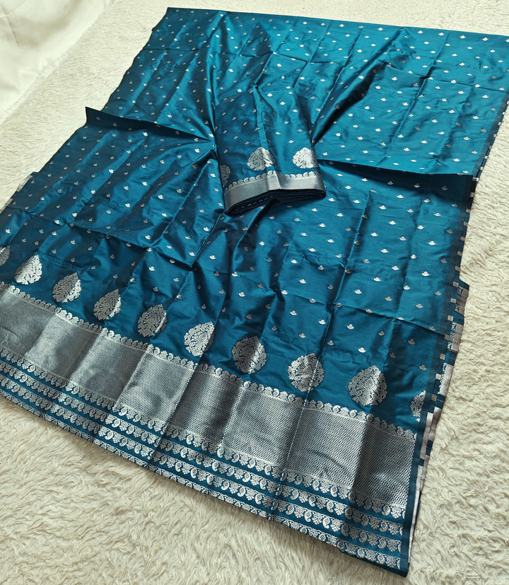 Silver Jari Mix Set Mekhela Sador