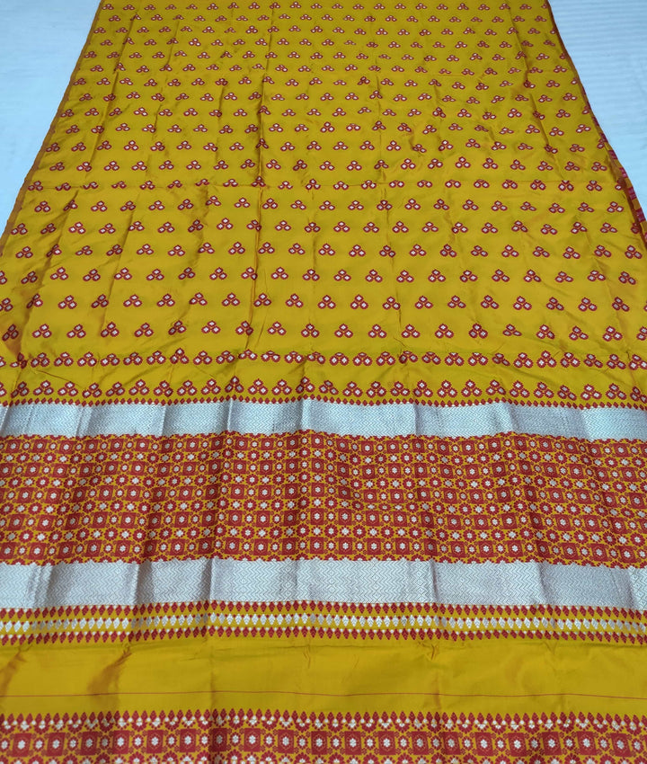 Contrast Mix Set Mekhela Sador